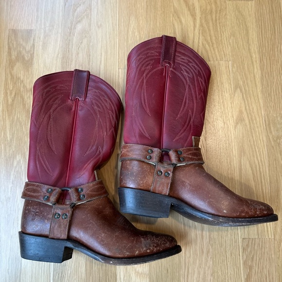 Frye Women's Billy Harness Western Boots in burgundy and brown leather - Picture 2 of 9